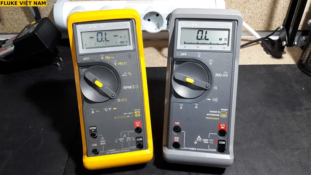 Đồng hồ vạn năng ô tô FLuke 78